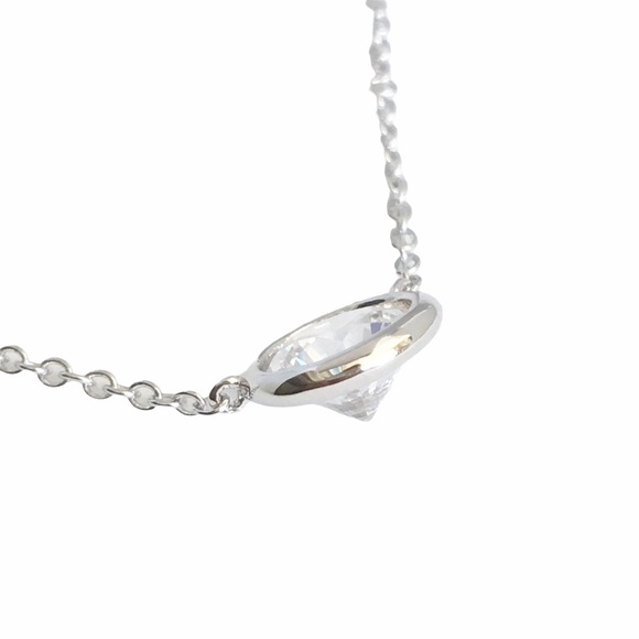 new Lassaire ♡ Simulate Diamond Solitaire Necklace - Picture 7 of 9